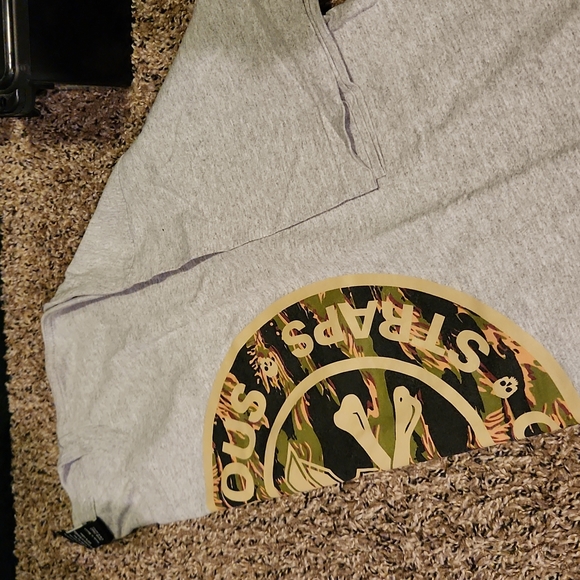 Famous 3XL Men's Tshirt - Picture 4 of 5